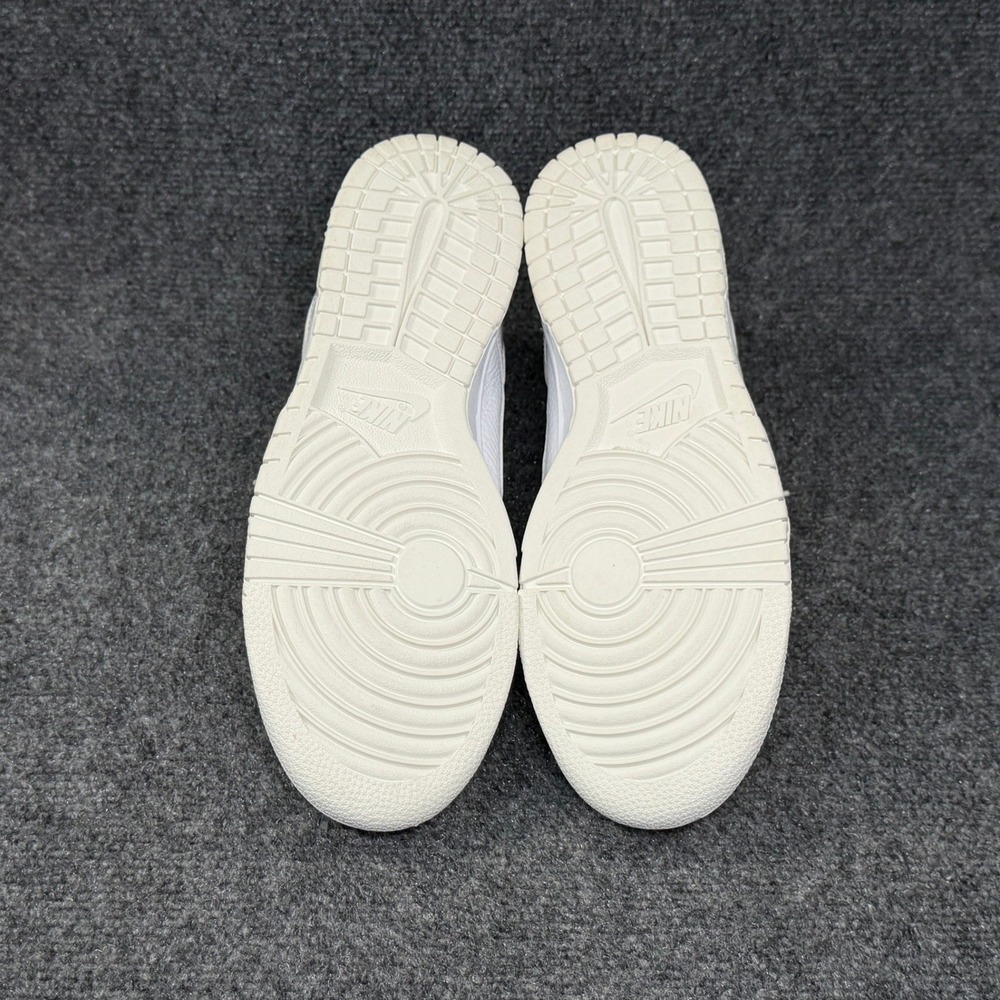 Nike Dunk Low Shoes Women's 9.5 Valentines Day Yellow Heart White Retro Athletic - Picture 11 of 13